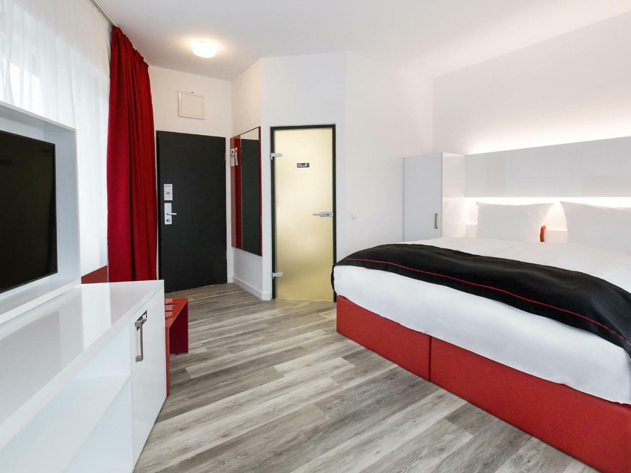 ดอร์เมโร โฮเทล ฮันโนเฟอร์-ลังเงนฮาเกินแอร์พอร์ต Hotel Langenhagen  ภายนอก รูปภาพ